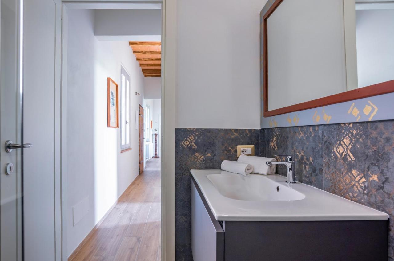 Porta Romana Elegant Apartments With Private Parking! Siena Exterior foto