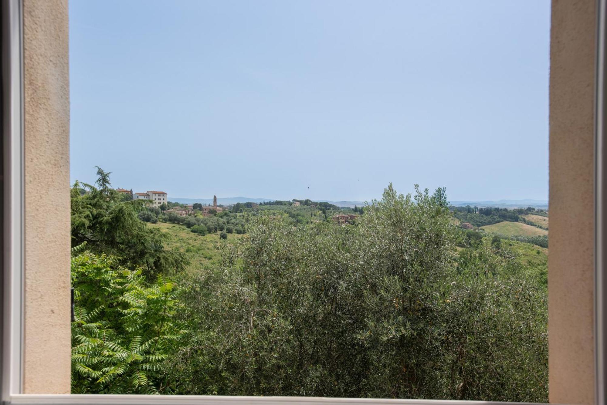 Porta Romana Elegant Apartments With Private Parking! Siena Exterior foto